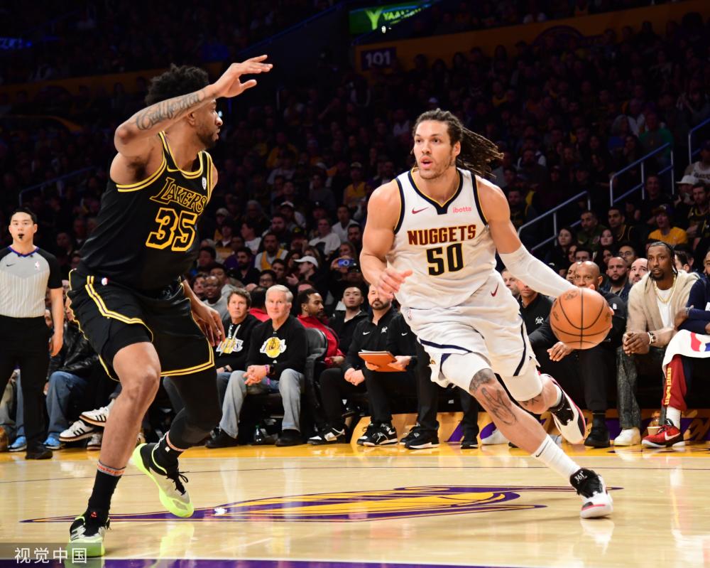 年轻球员一 年轻球员一