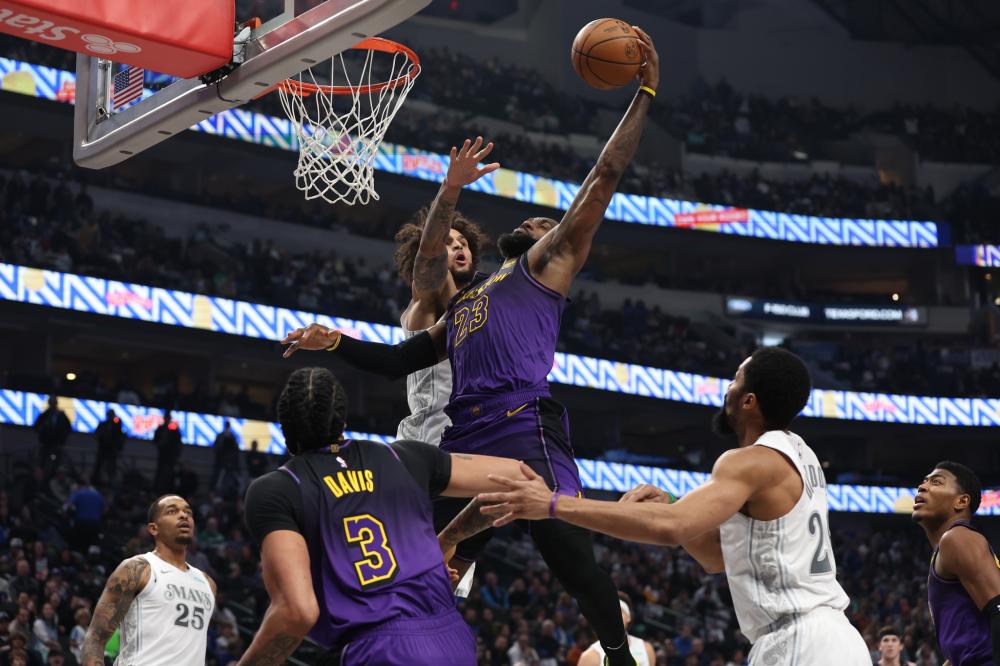 在一场扣人 在一场扣人